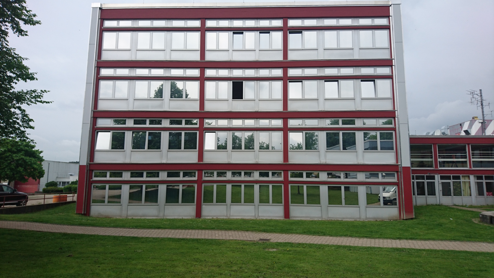 Sonnenschutzfolien, Gebäudebeschriftung